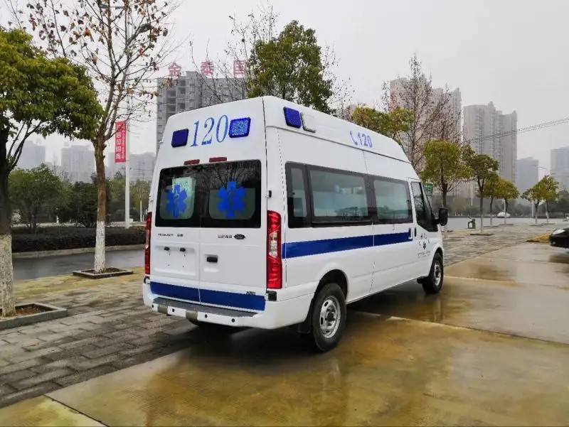 嫩江市救护车转运
